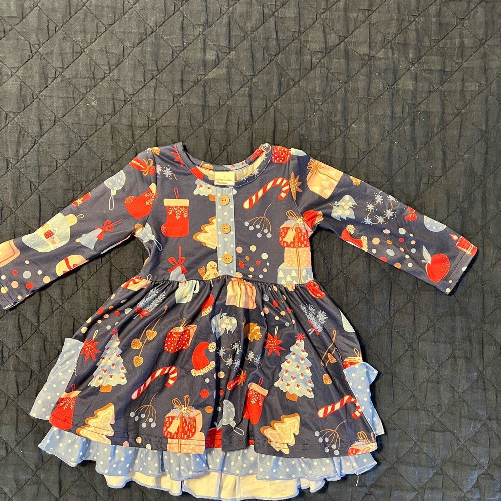 Christmas Holiday 2T/3T Dress EUC. 20 inch length